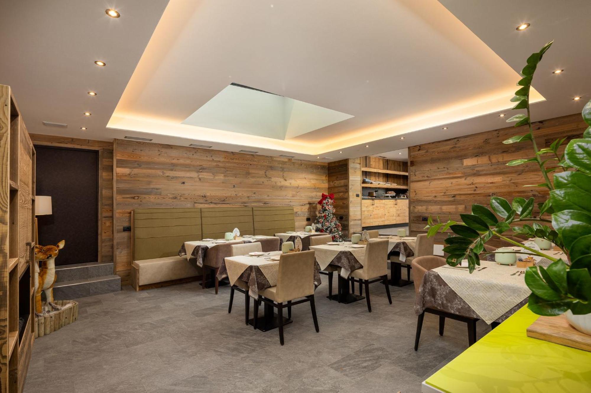 Green Rose Livigno Bagian luar foto
