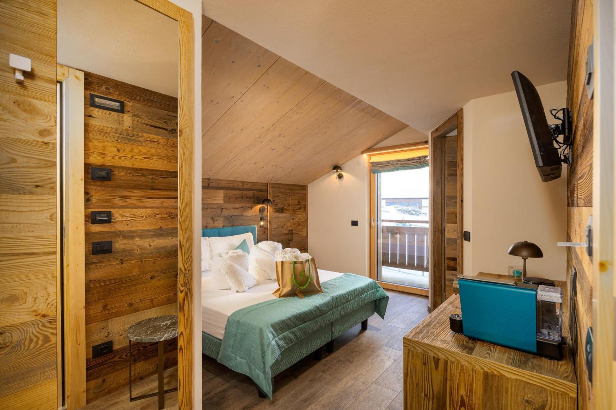 Green Rose Livigno Bagian luar foto