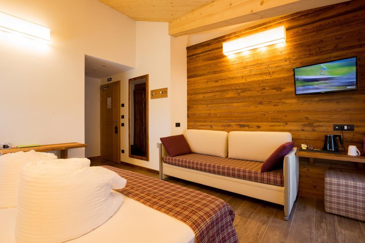Green Rose Livigno Bagian luar foto